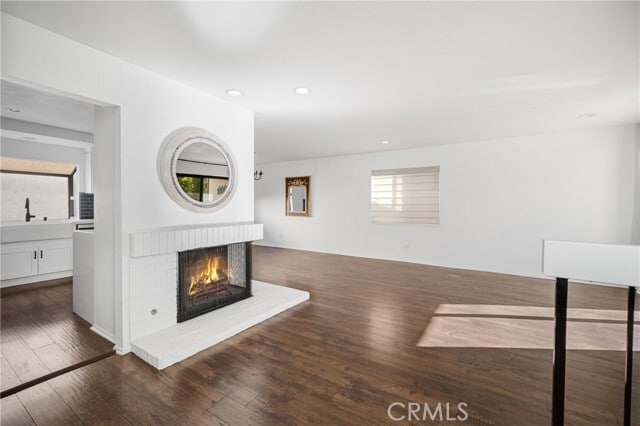 Building Photo - 5360 Las Virgenes Rd