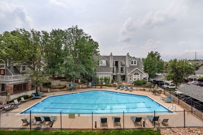 Building Photo - Charming 2 bed 1 bath Condo in Centennial!