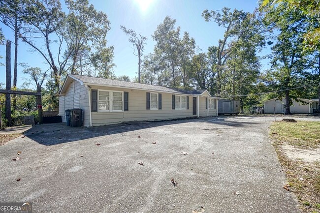 Building Photo - 1092 W Adrian Cir SW