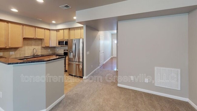 Building Photo - 433 Woodbark Ct