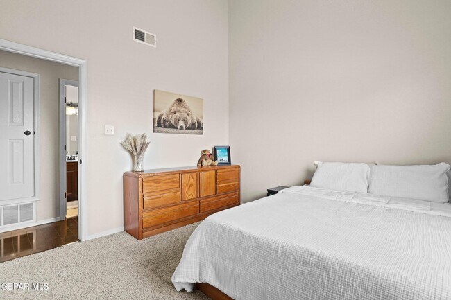 Building Photo - 12529 Paseo Rosannie Ave