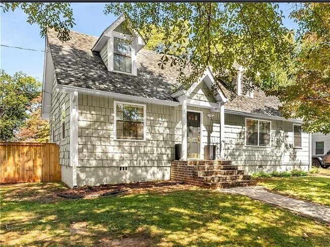 Primary Photo - 1471 Hardin Ave