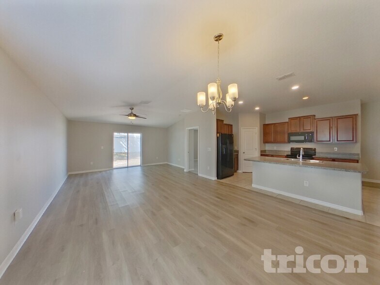 Building Photo - 8440 Hunters Fork Loop