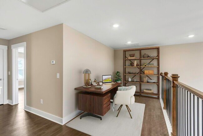 Building Photo - Modern 2 Bedroom Townhome on the Swamp Rab...