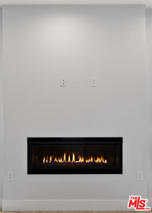 Building Photo - 5955 Saturn St