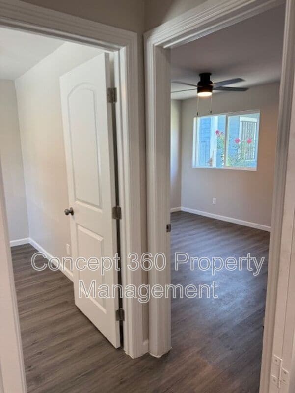 Building Photo - 2520 E Anaheim St