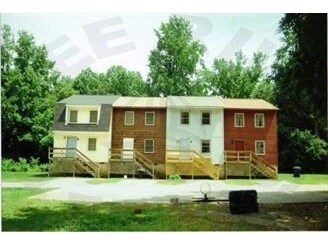Primary Photo - 245 Shady Banks Rd