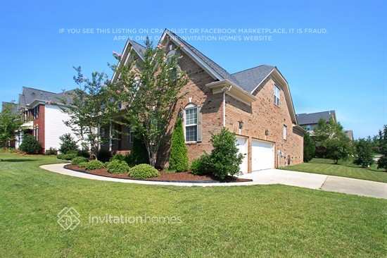 Building Photo - 1000 Woodkirk Ln