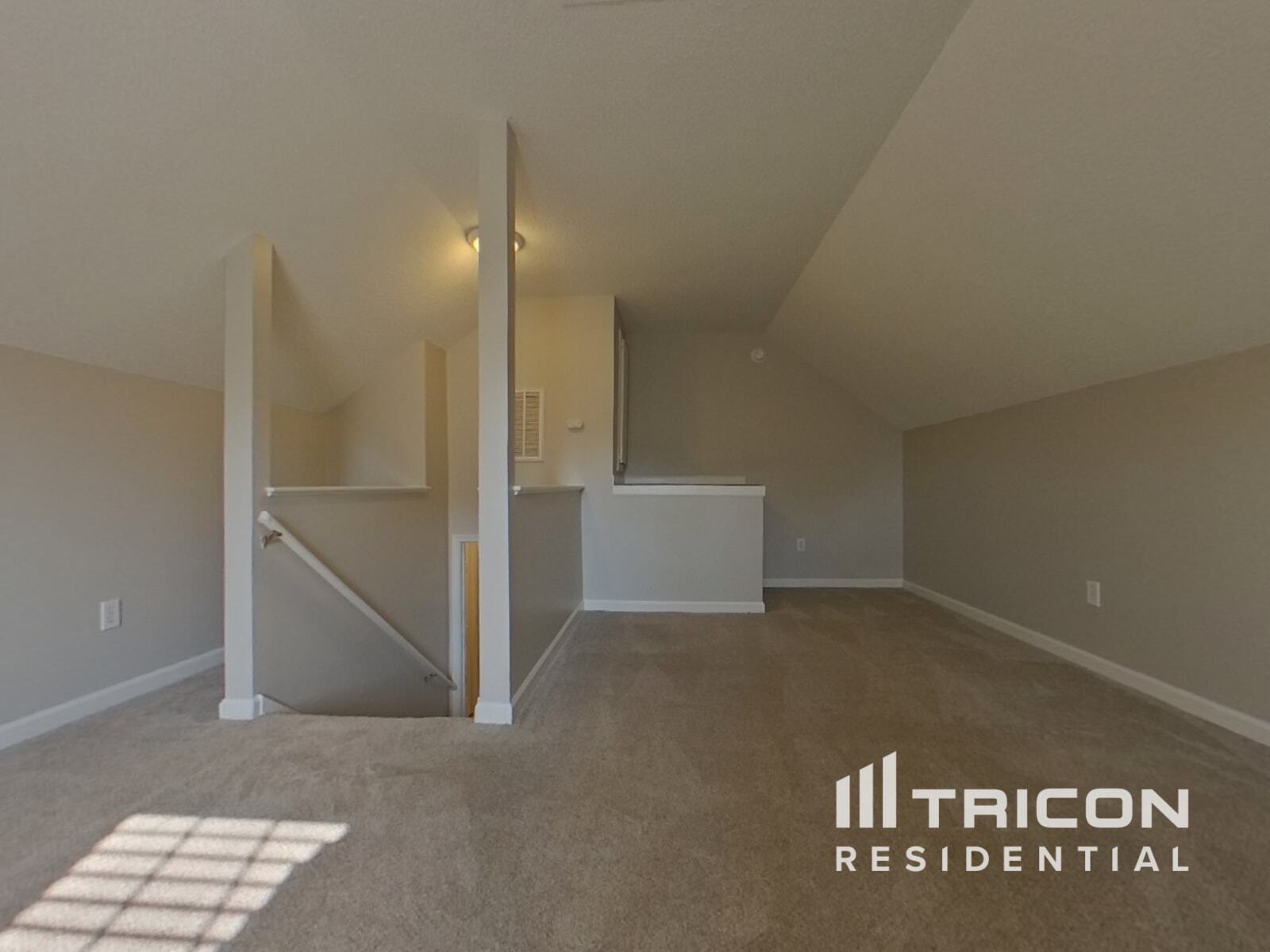 Building Photo - 216 Turtle Creek Dr
