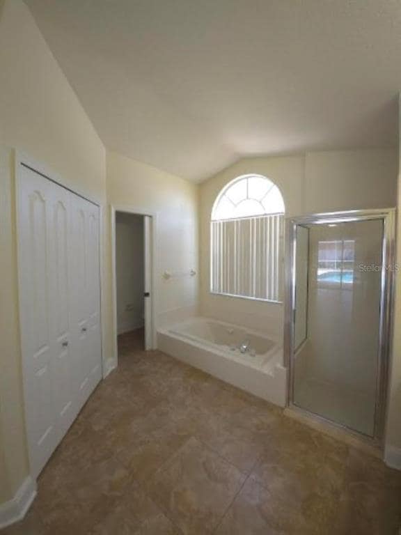 Building Photo - 18005 Palm Breeze Dr