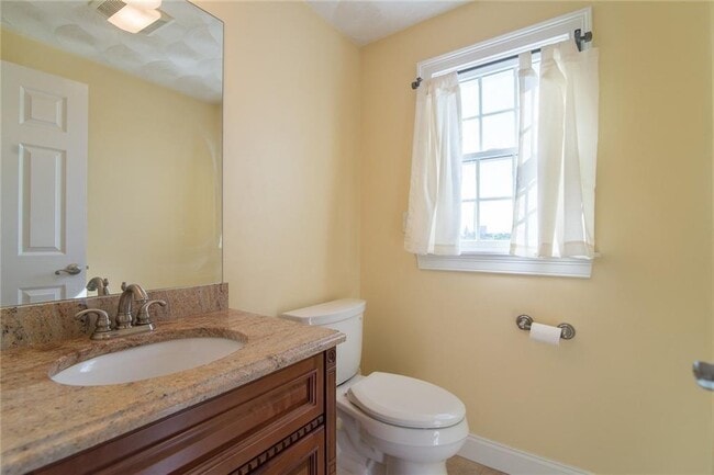 Building Photo - 86 S Brow St