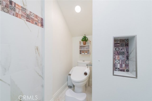 Building Photo - 7 Fairside