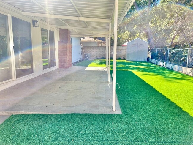 Building Photo - Remodeled 3-bedroom, 2 bath home in Agoura Hills