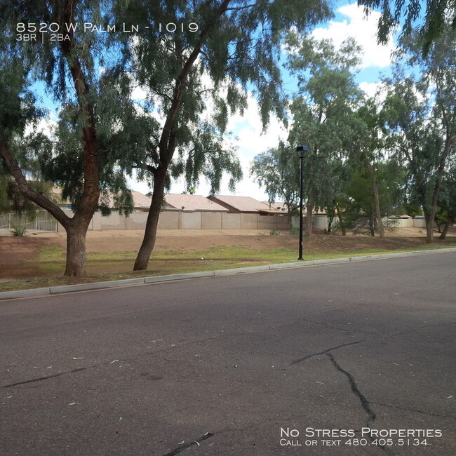 Building Photo - 8520 W Palm Ln