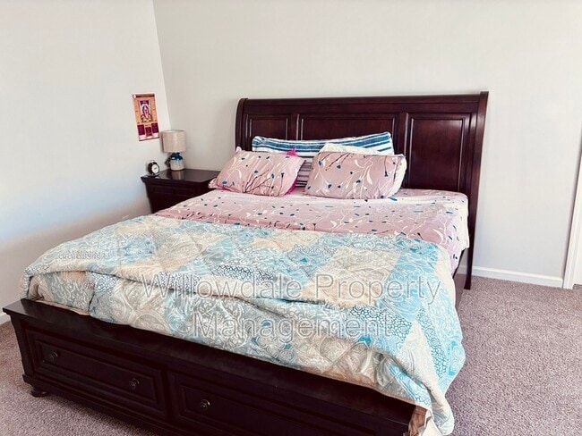 Building Photo - 993 Deaton Dr