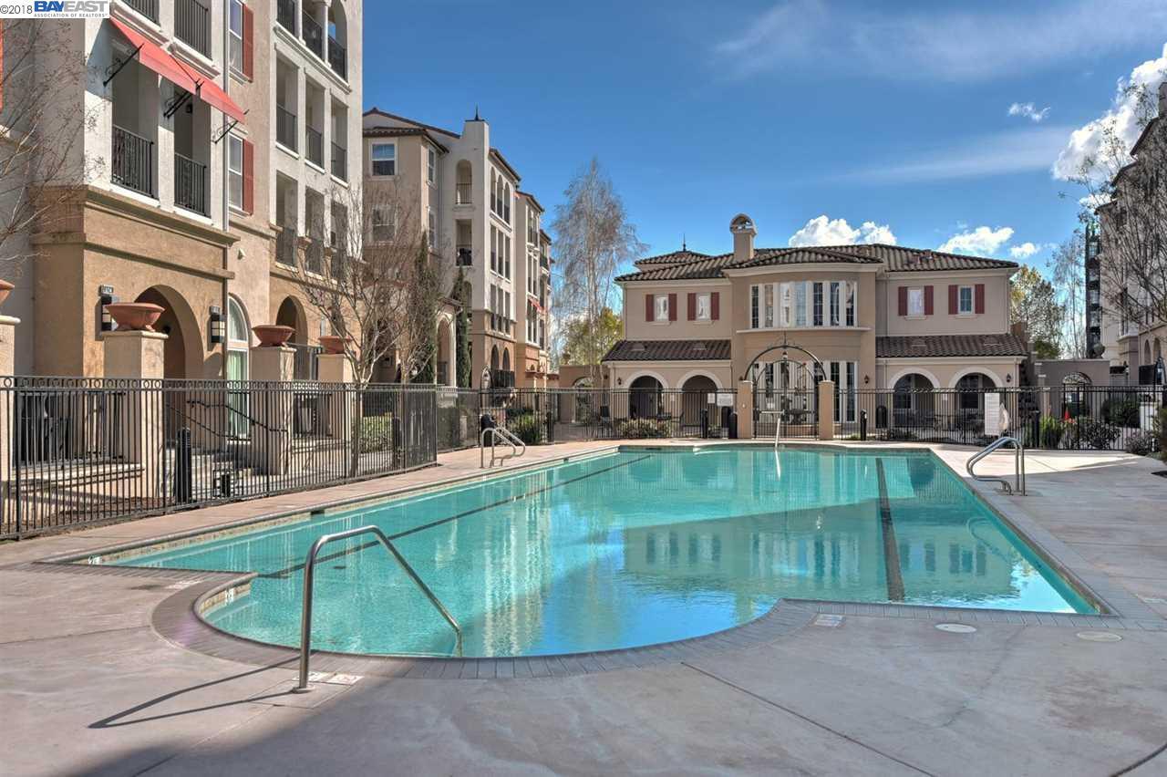 Building Photo - 3275 Dublin Blvd