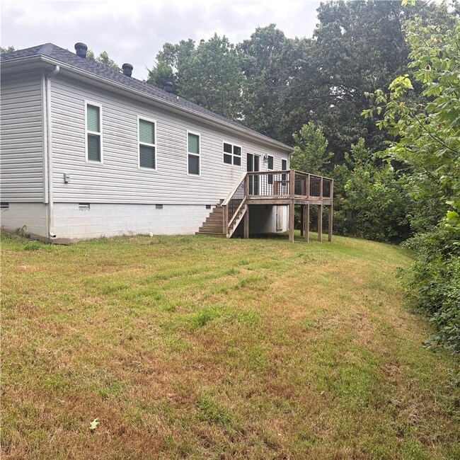 Building Photo - 19 Boreland Ln