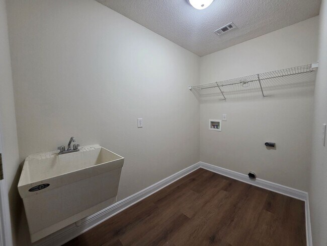 Building Photo - 4BR/3BA home with shed close to Navy Federal Credit Union