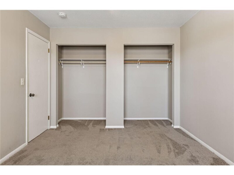 Building Photo - 1241 Circle Terrace Blvd NE