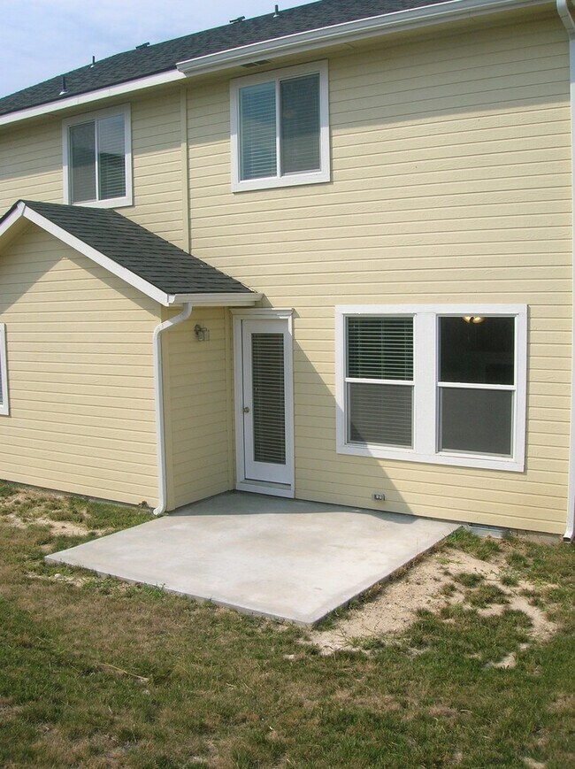 Building Photo - Nice home located in SE Boise near Les Bois Jr. High