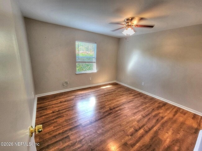 Building Photo - 10881 Key Coral Dr