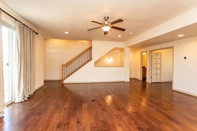 Building Photo - 5914 Canyon Reserve Heights