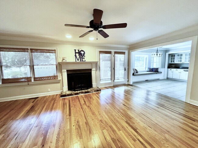 Building Photo - 344 Cottage Farm Dr