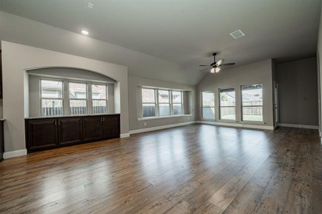 Building Photo - 920 Baldcypress Dr