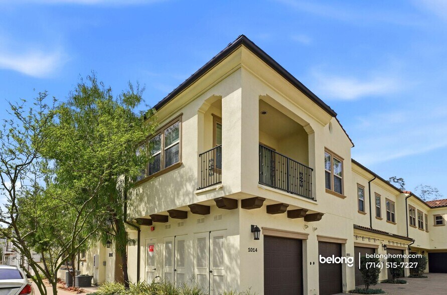 Building Photo - 1014 El Paseo