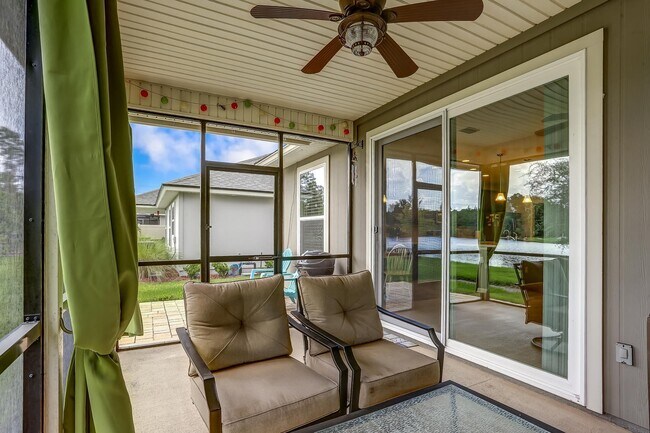 Building Photo - 94264 Woodbrier Cir