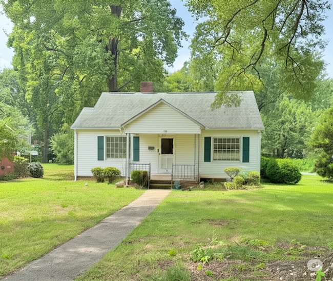 Primary Photo - Statesville - 3BR/2BA + Carport