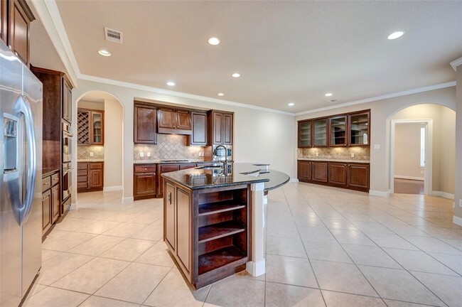 Building Photo - 10411 Winding Green Dr