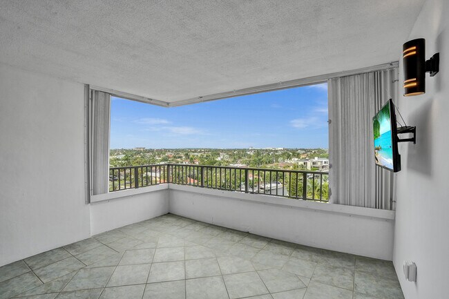 Building Photo - 1401 S Ocean Blvd