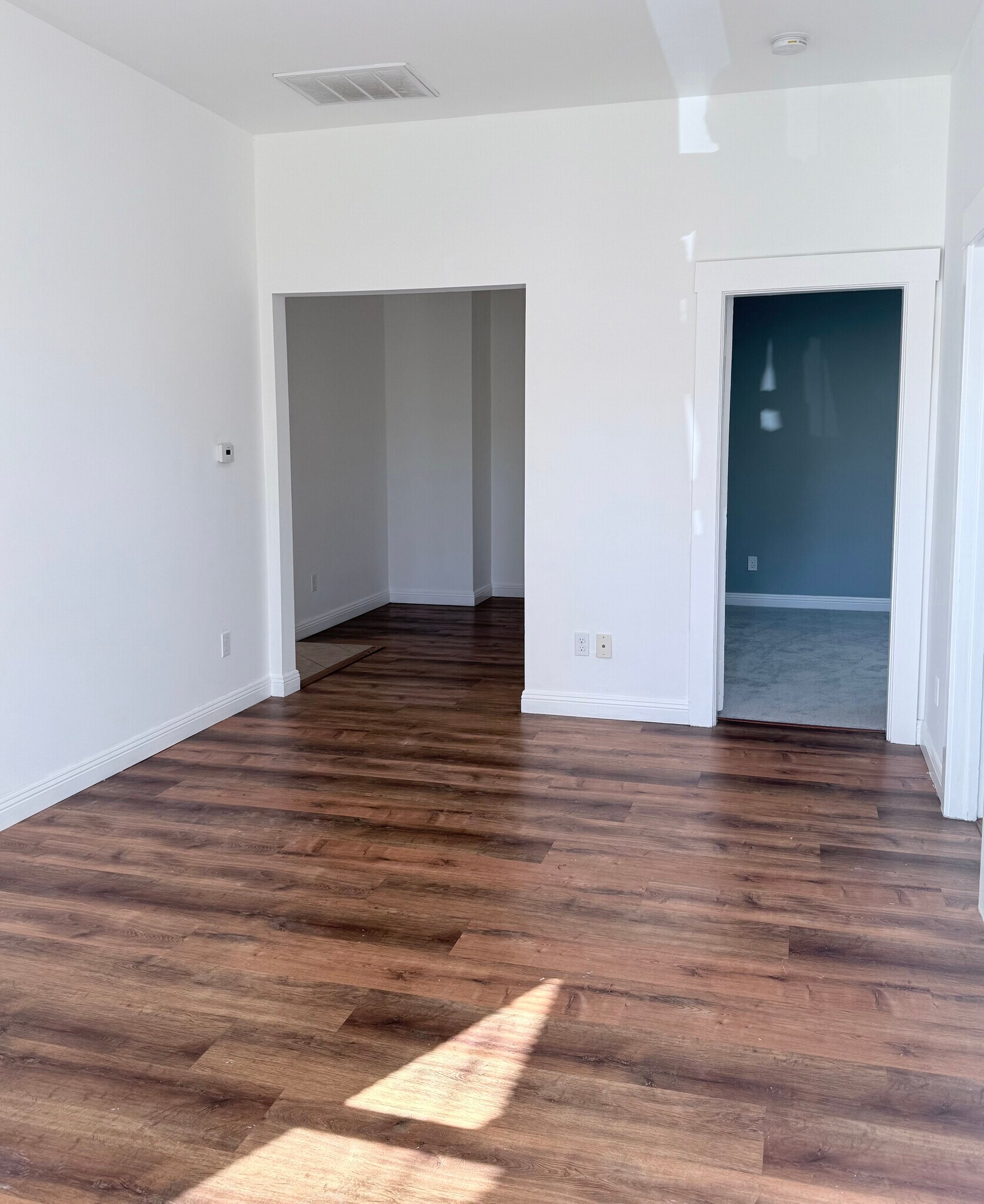 Building Photo - 1813 Saint Charles St