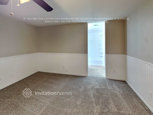 Building Photo - 1875 E Renegade Trail