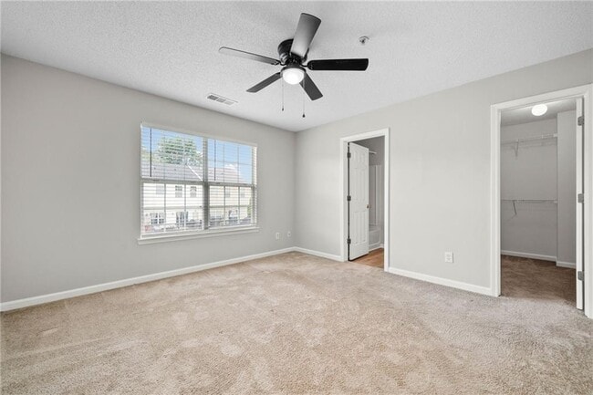Building Photo - 605 Market Pl Ln