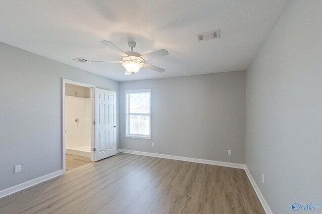 Building Photo - 150 Wexford Way