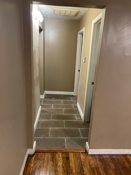 Hall - 2028 Levin St