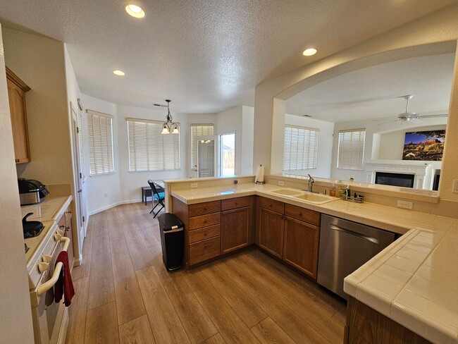 Building Photo - Beautiful South Reno Home in Double Diamond Ranch