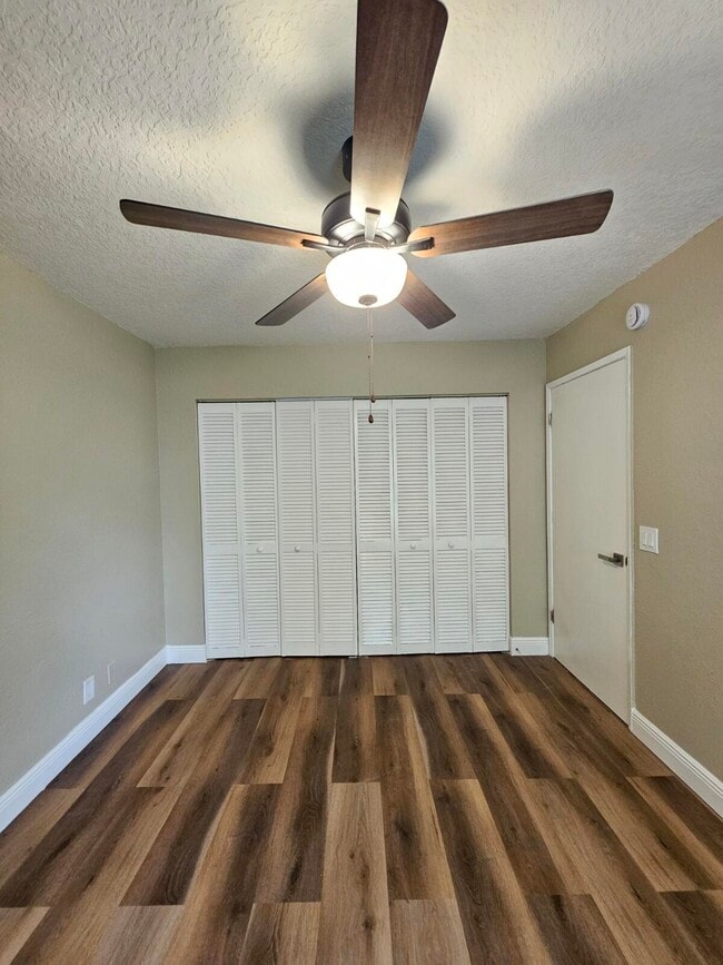 Building Photo - 1541 Windorah Way