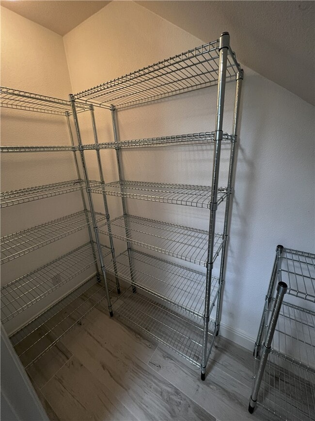 Building Photo - 135 Sparrow