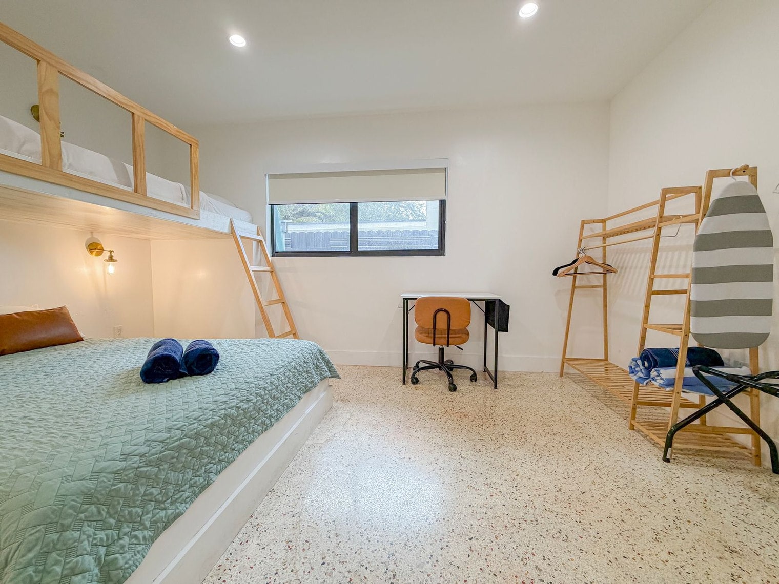 Building Photo - 258 NW 57th St