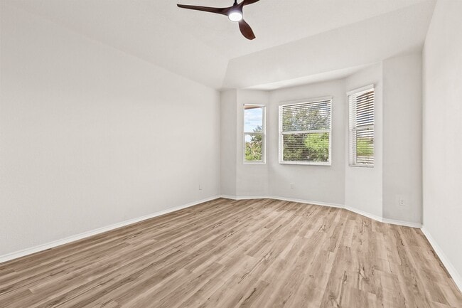 Building Photo - Fabulous 4 Bedroom Home in The Preserve at Indian Springs ~ Hot Tub ~ Great Amenities!