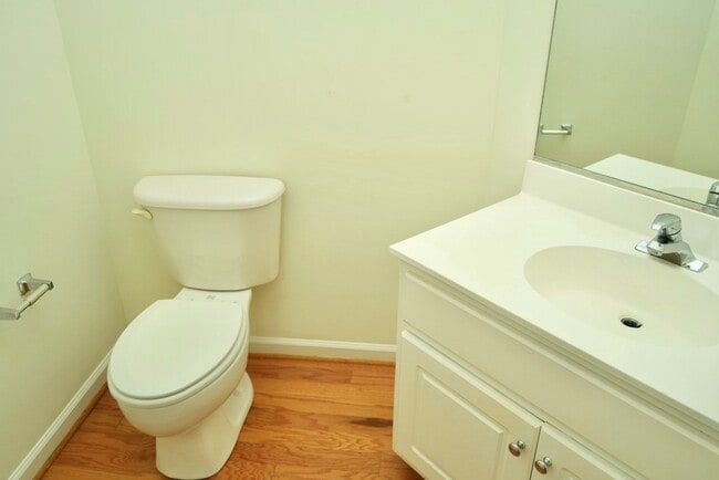 Building Photo - 1119 Somerchase Ct