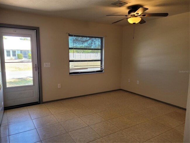 Building Photo - 11090 Reims Ave