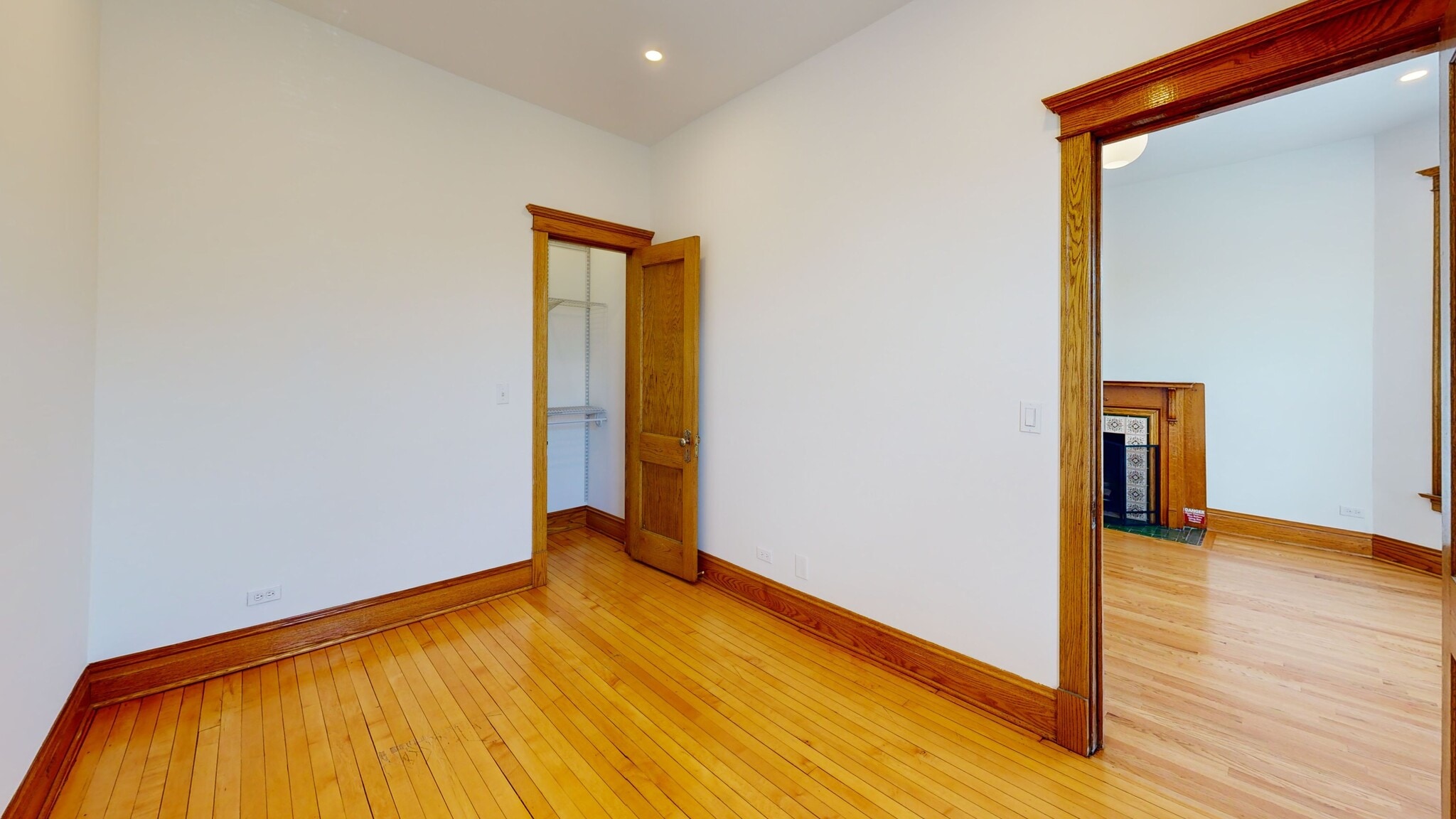 Building Photo - 1742 W Addison St