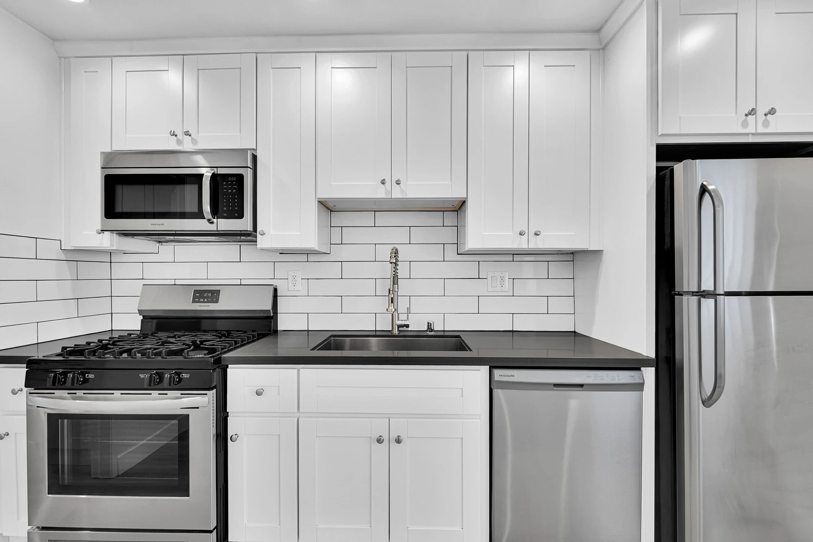 Building Photo - 1240 W 29th St