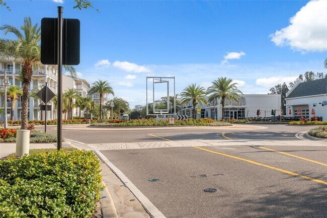 Building Photo - 4821 W McElroy Ave