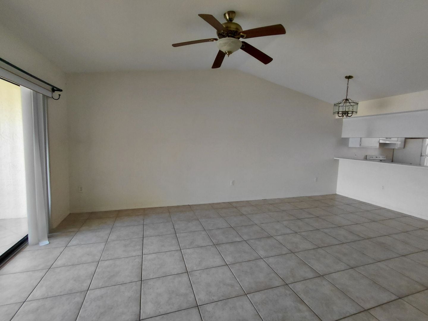 Building Photo - 4920 Chiquita Blvd S