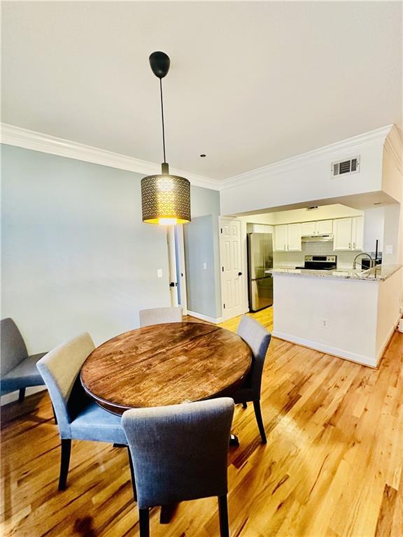 Building Photo - 3777 Peachtree Rd NE